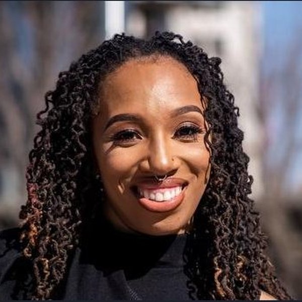Coach Tanieka Evans